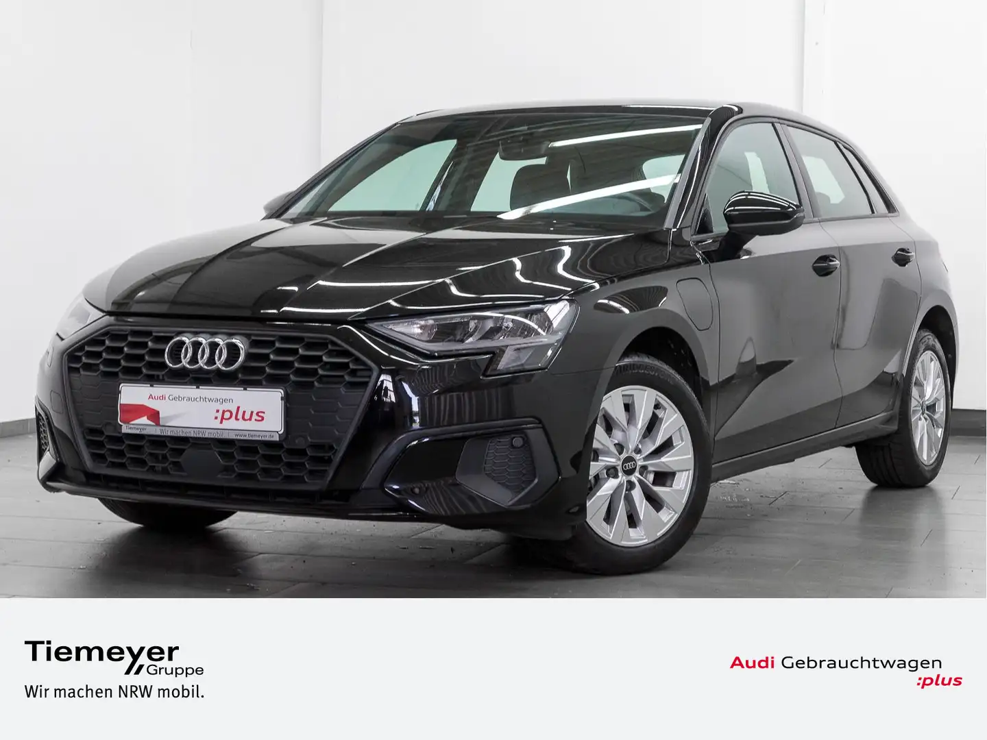 Audi A3 40 TFSIe NAVI+ VIRTUAL LM18 SOUND Schwarz - 1