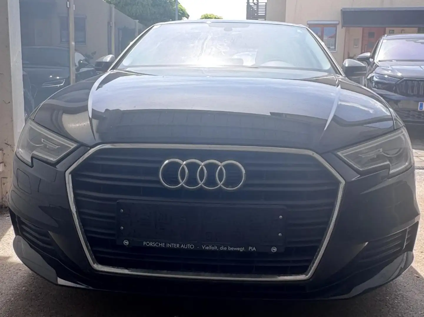 Audi A3 A3 SB 1,0 TFSI intense intense Schwarz - 1