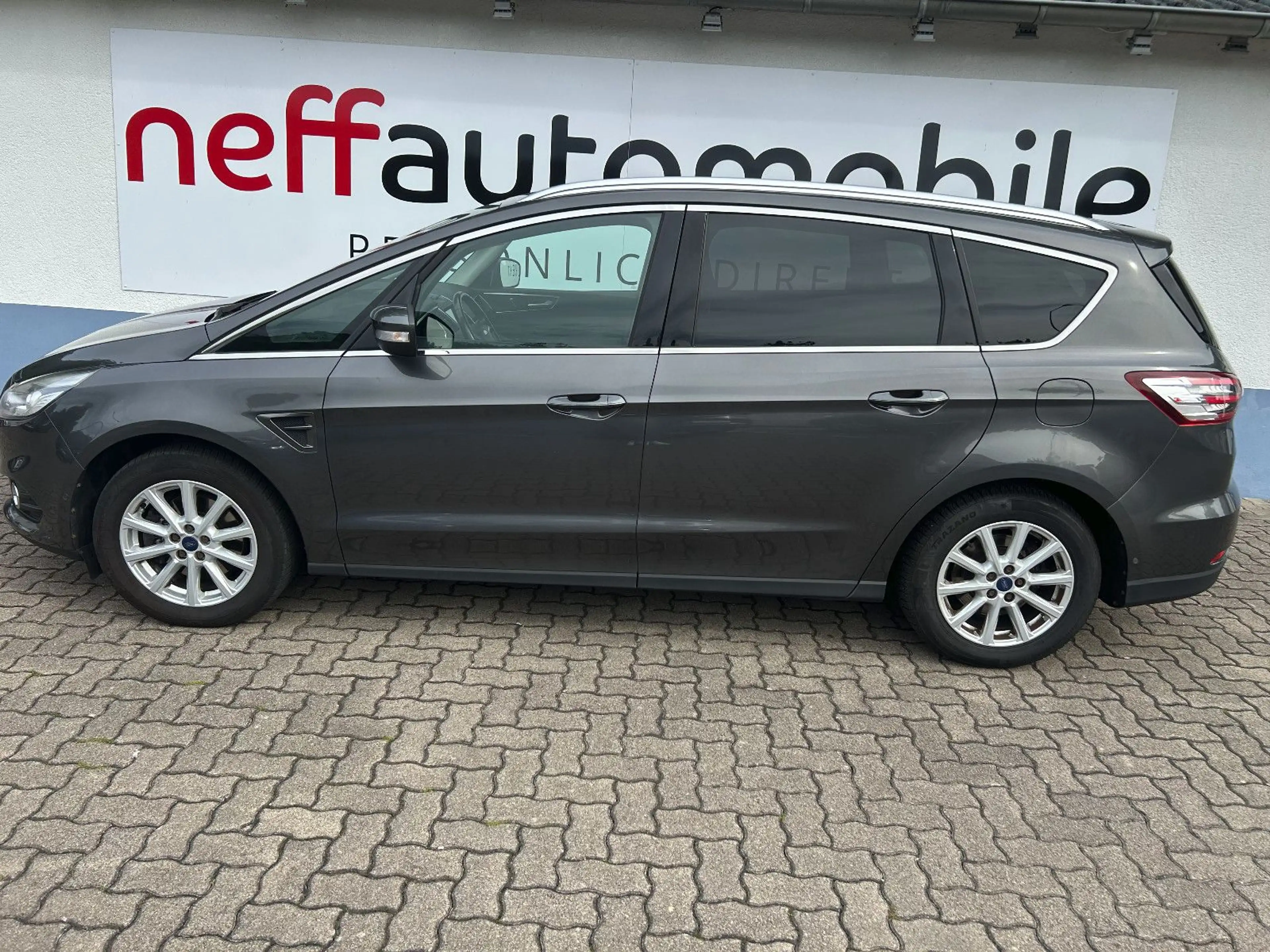 Ford S-Max 1.5 Titanium Navi+AHK+Memory+Tempomat — photo 2