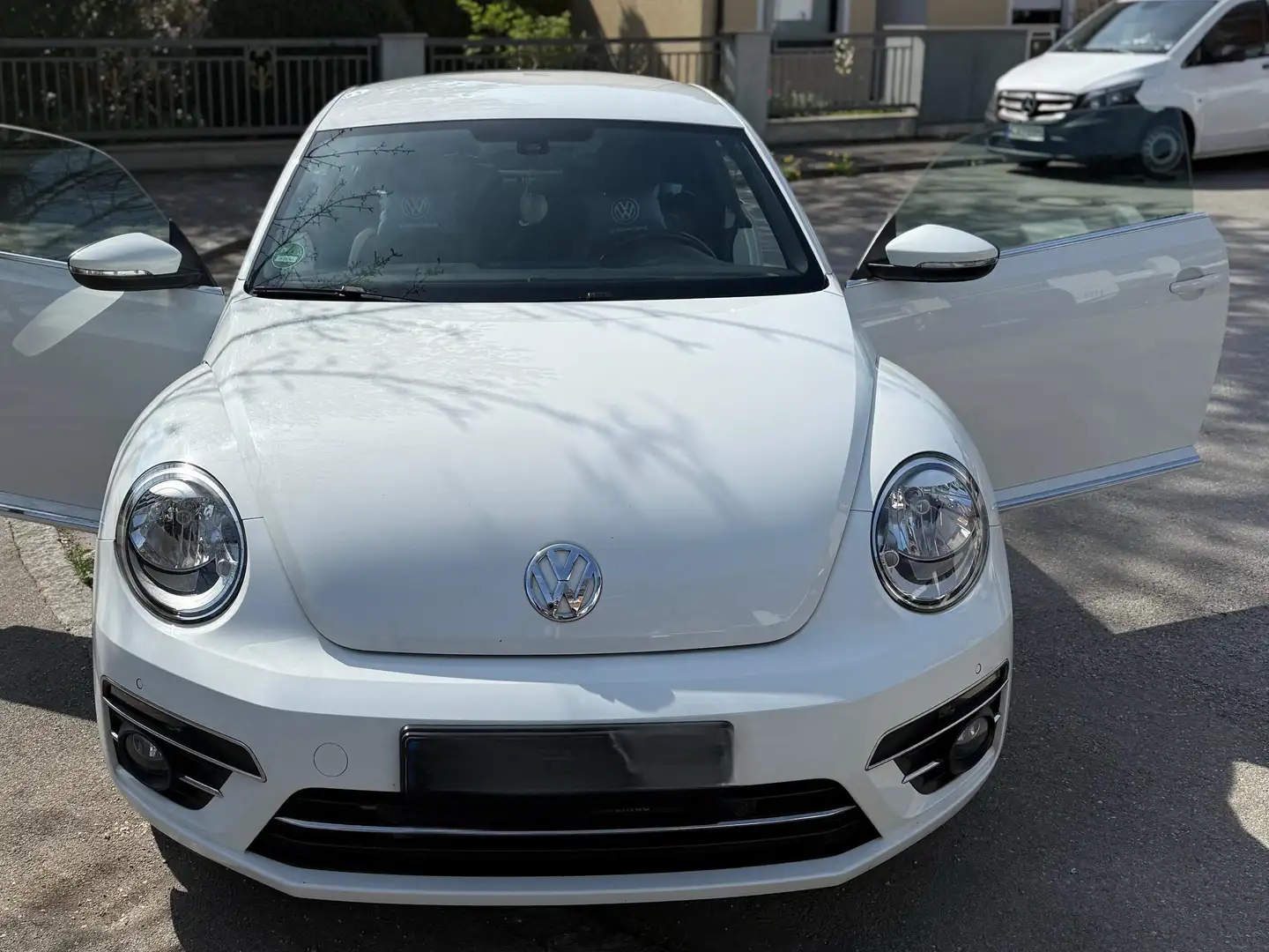 Volkswagen Beetle The 1.2 TSI Blue Motion Technologie Allstar Weiß - 1