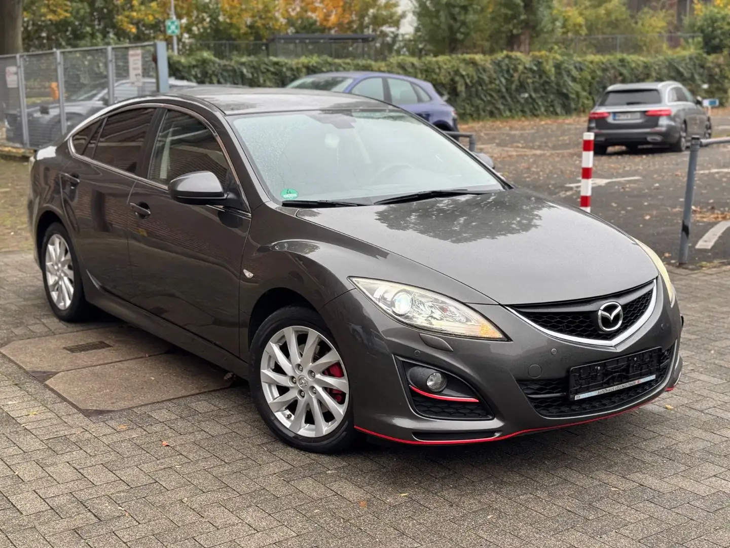 Mazda 6 Lim. 2.0 /Xenon/Klima/PDC/Top Zustand/ Grau - 2