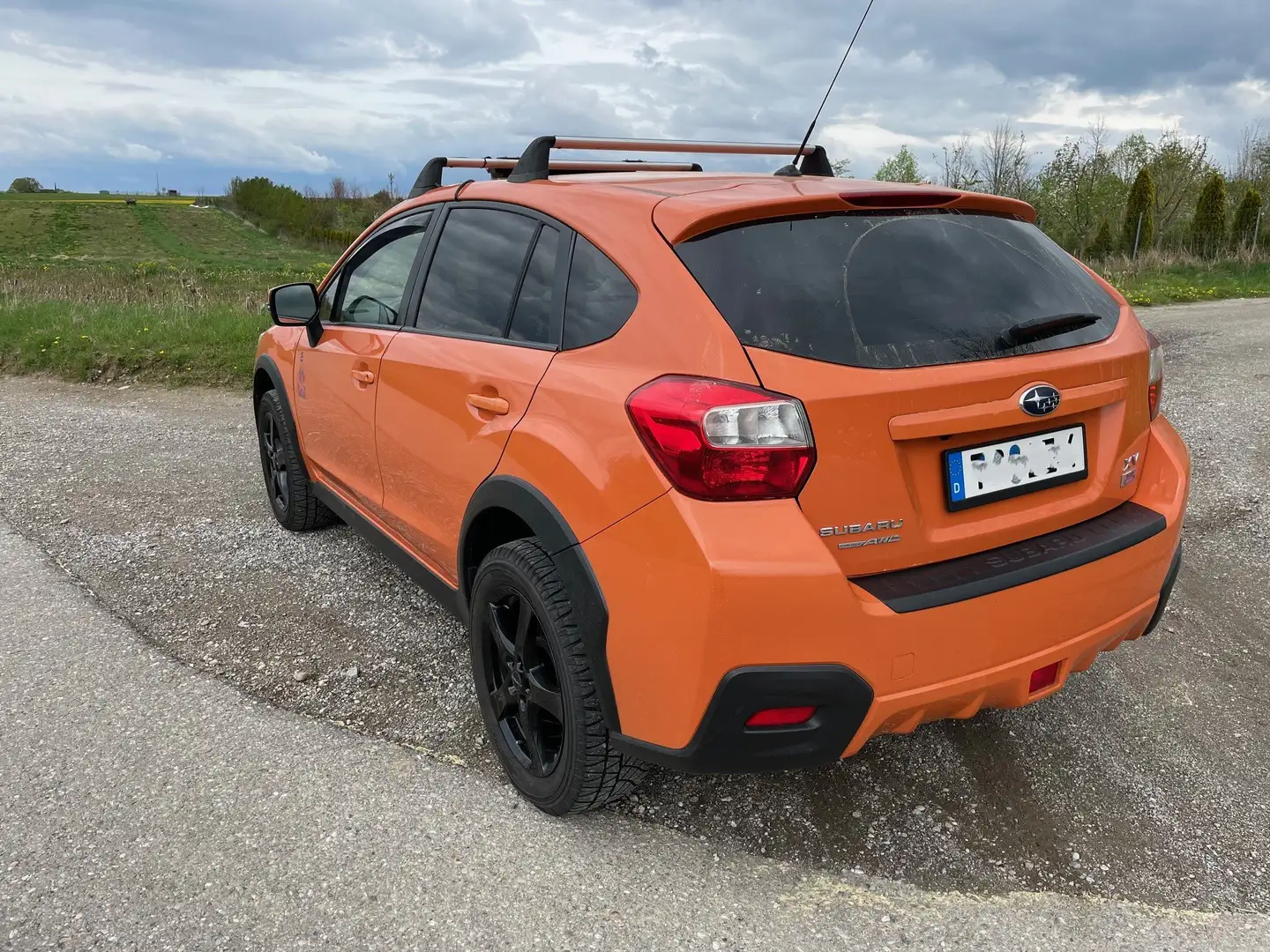 Subaru XV XV 2.0D Comfort Pomarańczowy - 2