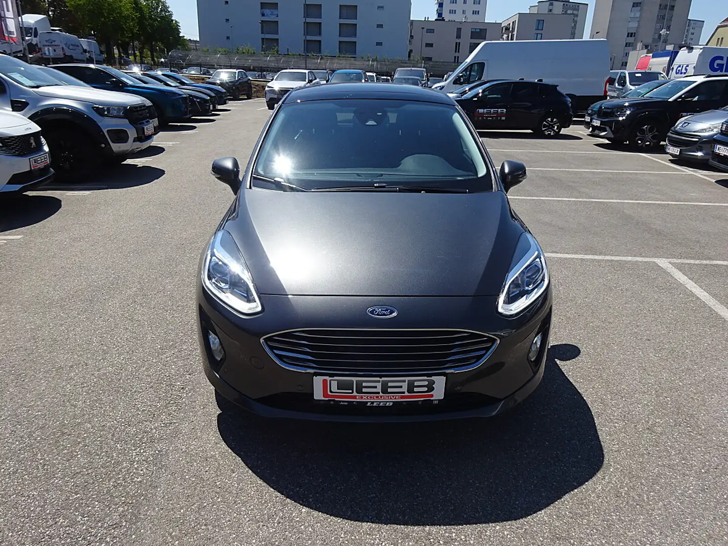Ford Fiesta Titanium 1,0 EcoBoost Start/Stop Grau - 2