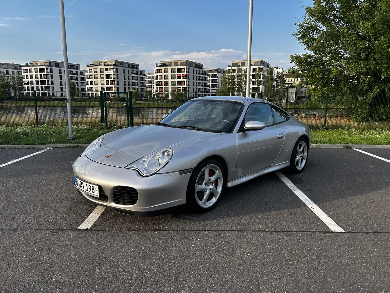 Porsche 996