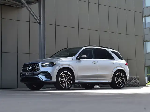 Mercedes-Benz GLE 350 de PHEV 4MATIC / Hightech Silver / FULL / Like New