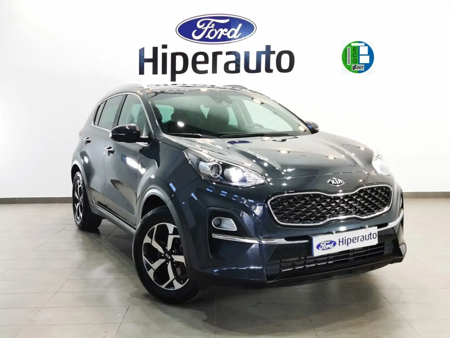 Kia Sportage 1.6 MHEV Drive 4x2 136 Gris - 1