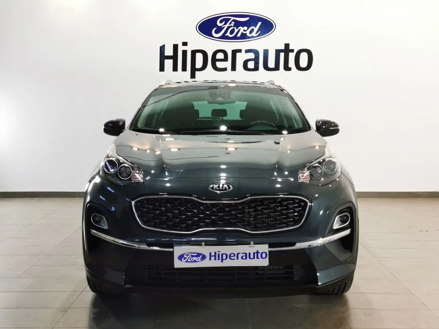 Kia Sportage 1.6 MHEV Drive 4x2 136 Gris - 2