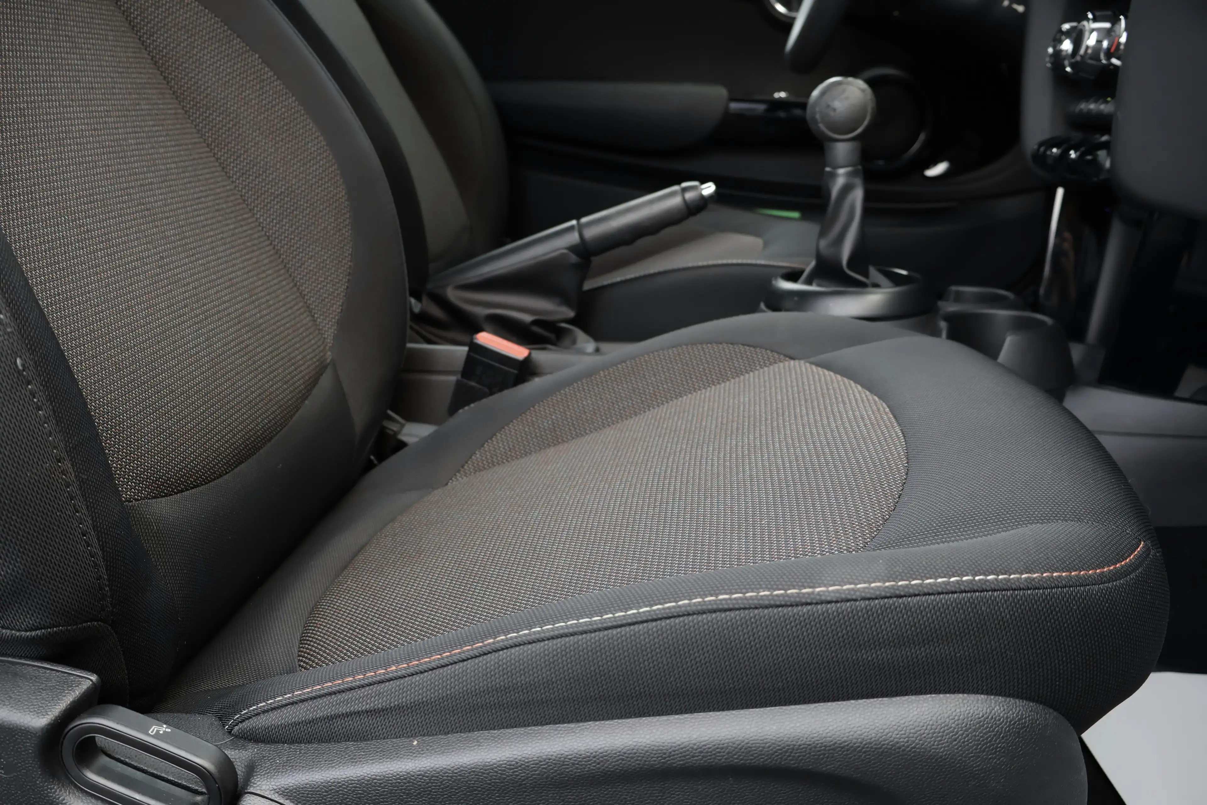 MINI One D Mini One D Airco ParkS USB/ Aux — photo 6