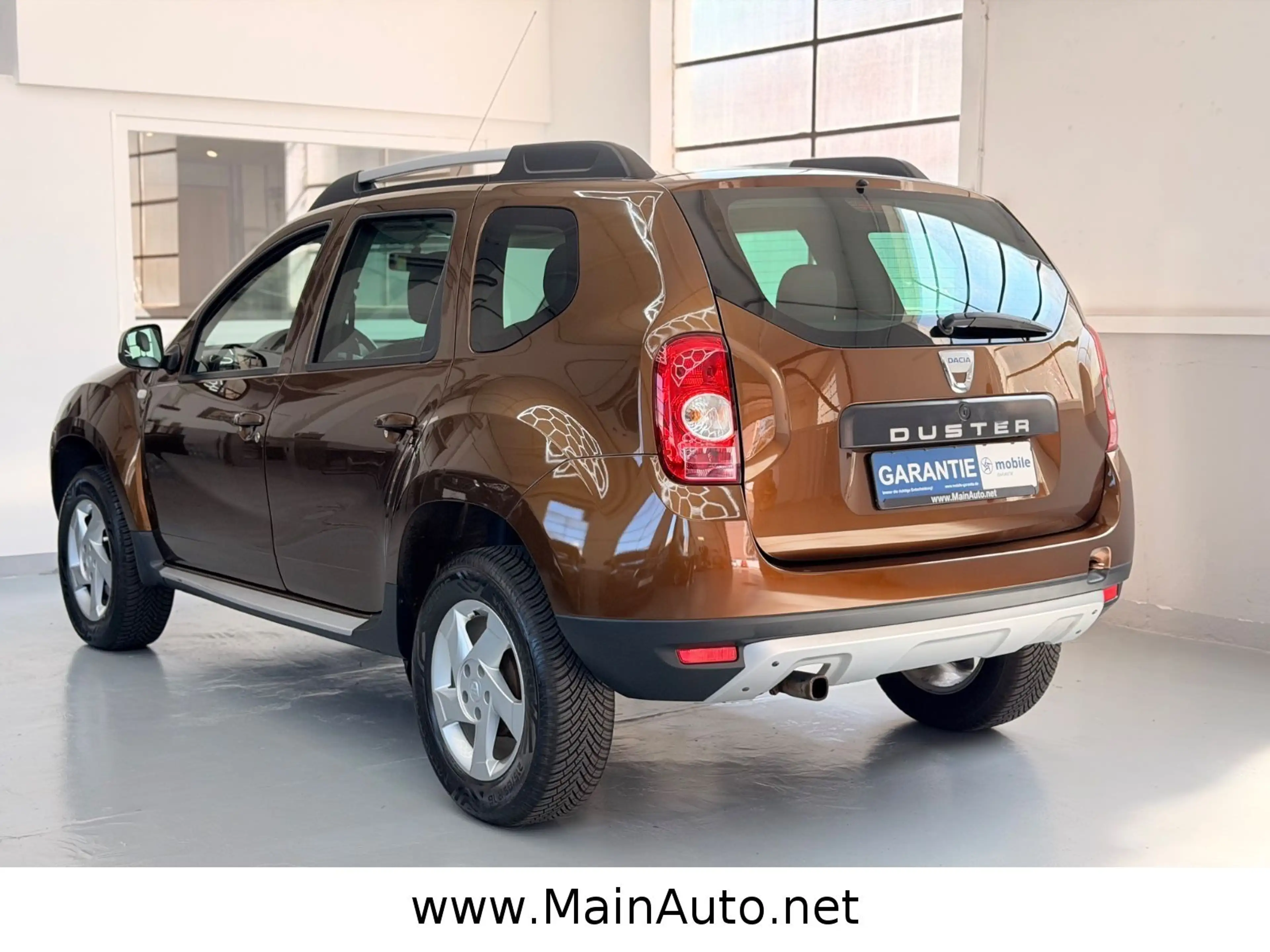 Dacia Duster Prestige 4x2 1.Hand/56000KM/Leder/SHZ — photo 4