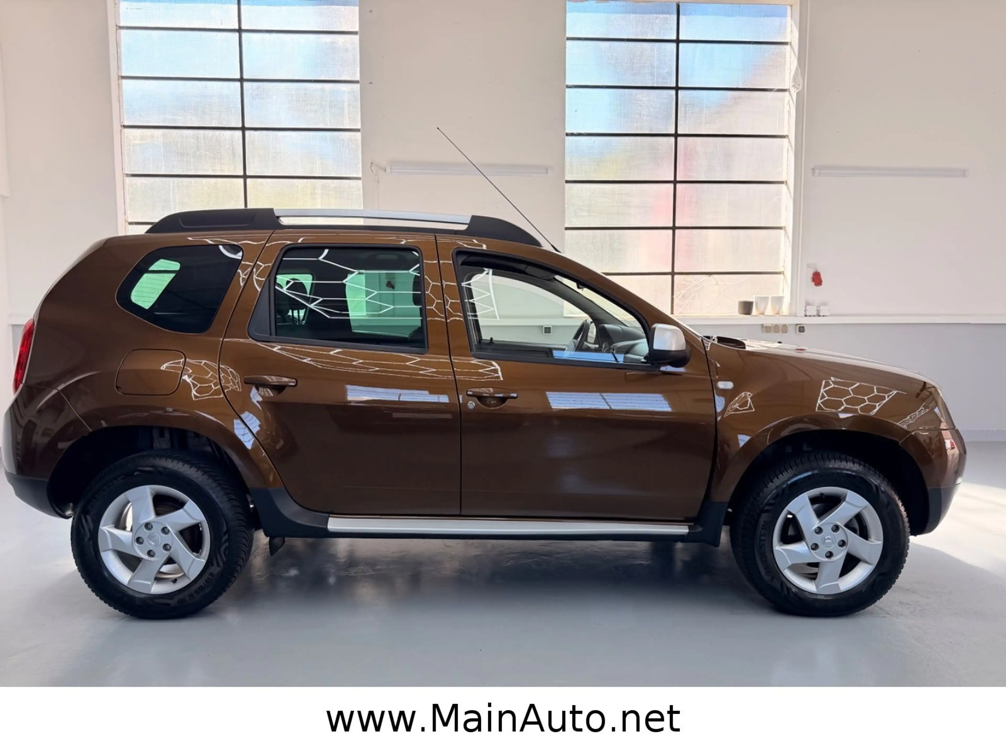 Dacia Duster Prestige 4x2 1.Hand/56000KM/Leder/SHZ — photo 6