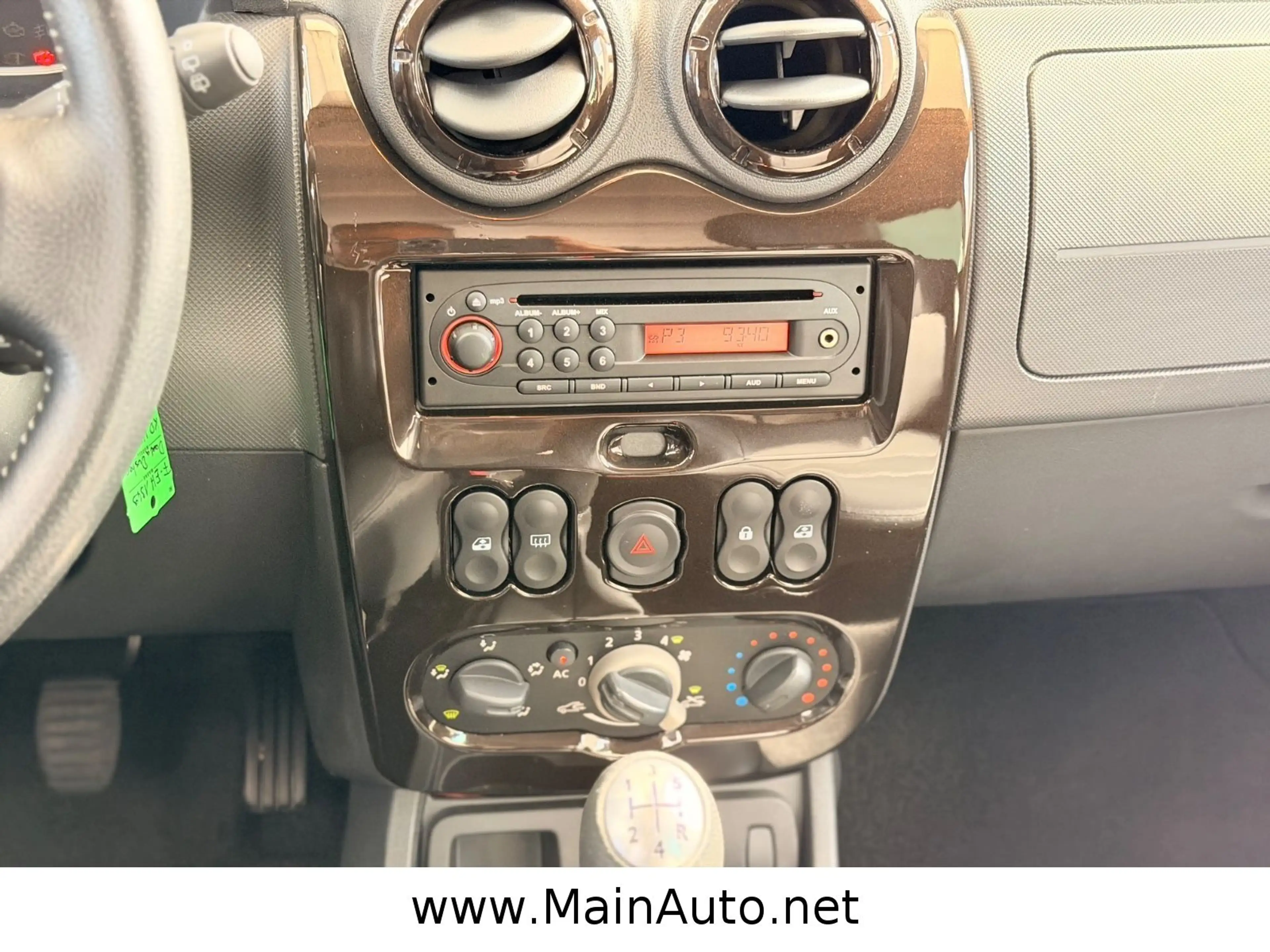 Dacia Duster Prestige 4x2 1.Hand/56000KM/Leder/SHZ — photo 15