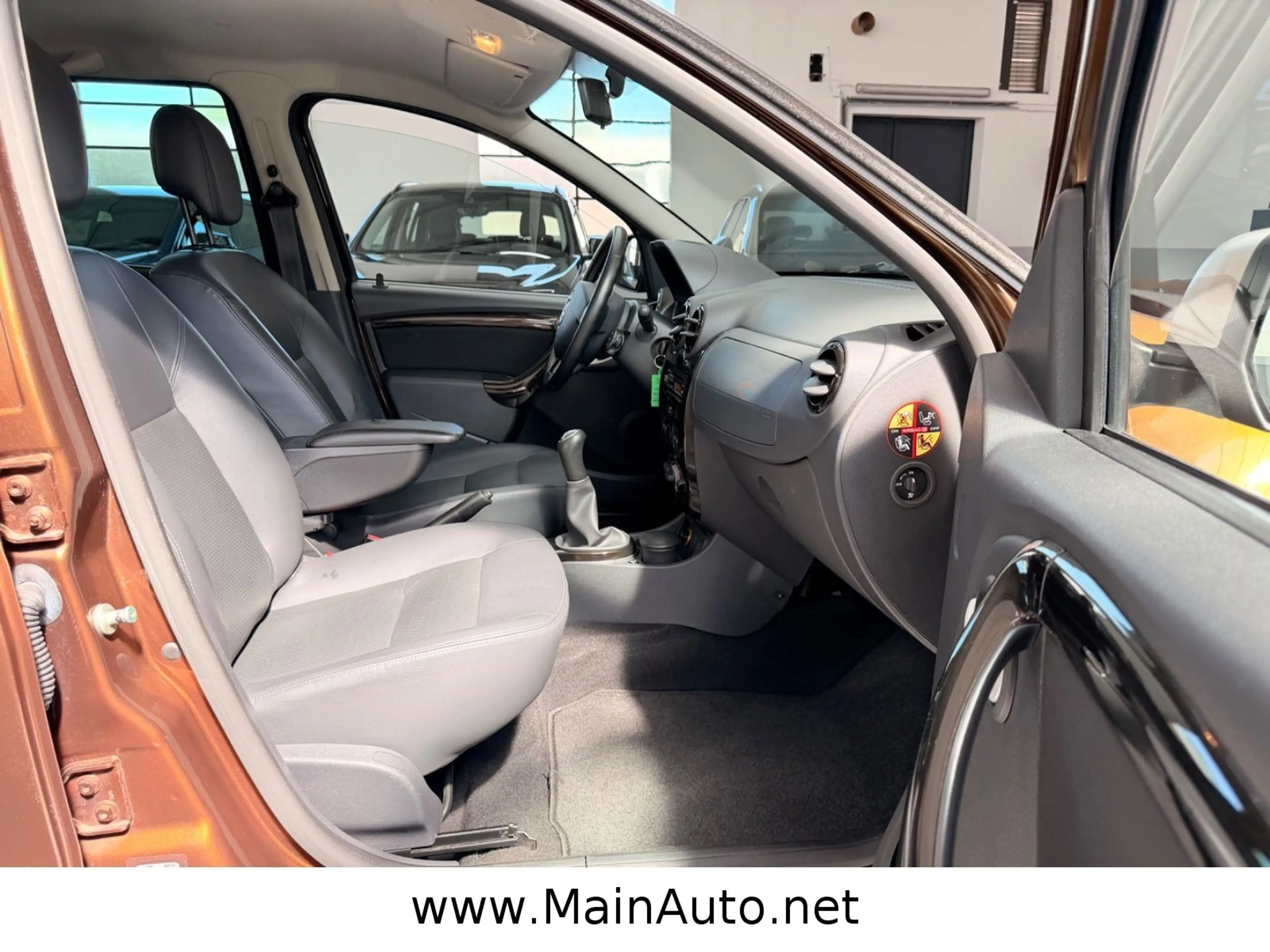 Dacia Duster Prestige 4x2 1.Hand/56000KM/Leder/SHZ — photo 13