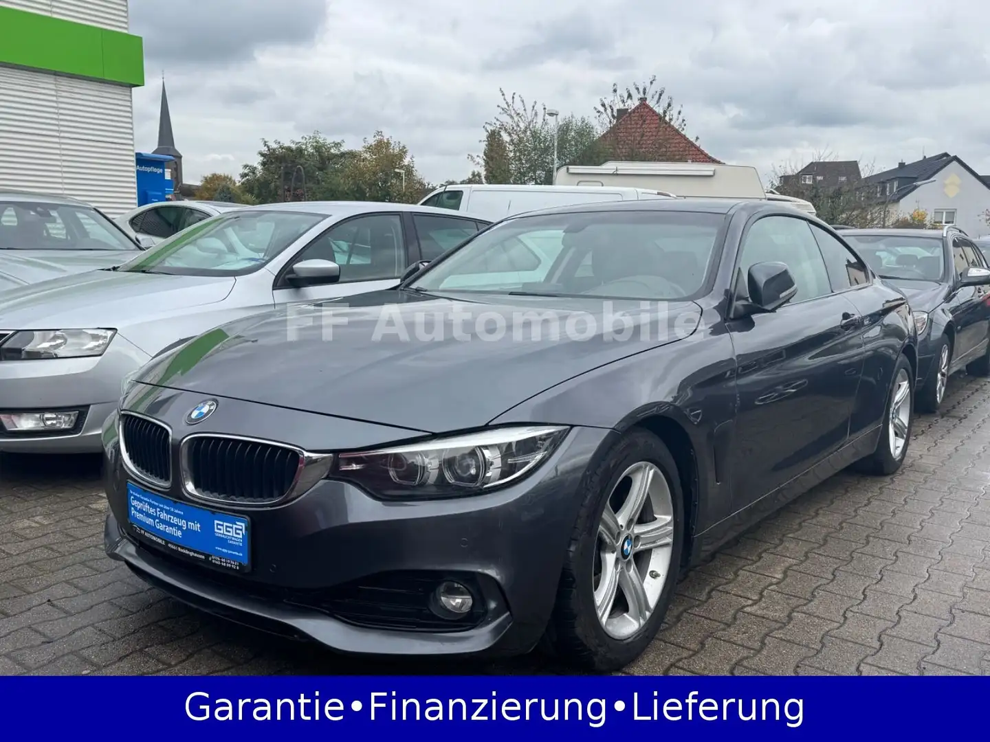 BMW 430 i Advantage Coupe 1.Hand Heck Navi Scheckhef Gris - 1