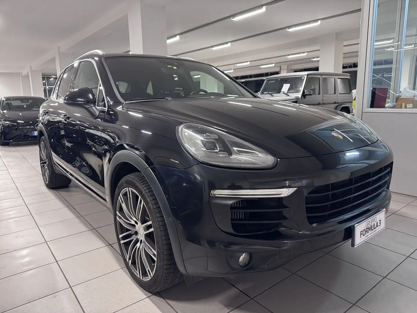 Porsche Cayenne Cayenne 3.0 Diesel Schwarz - 2