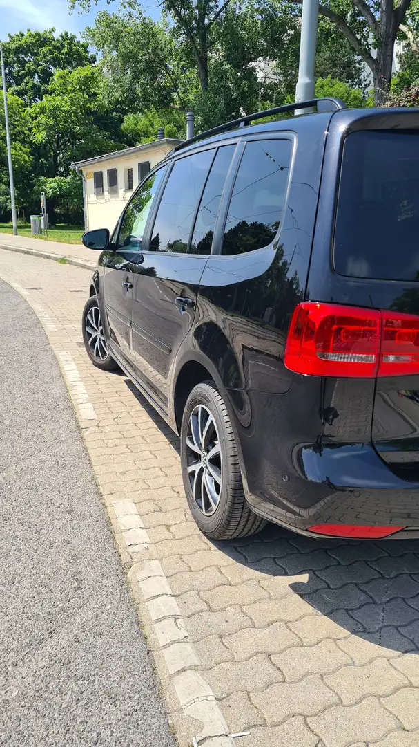 Volkswagen Touran Touran Comfortline 1,6 BMT TDI DPF DSG Comfortline Schwarz - 2