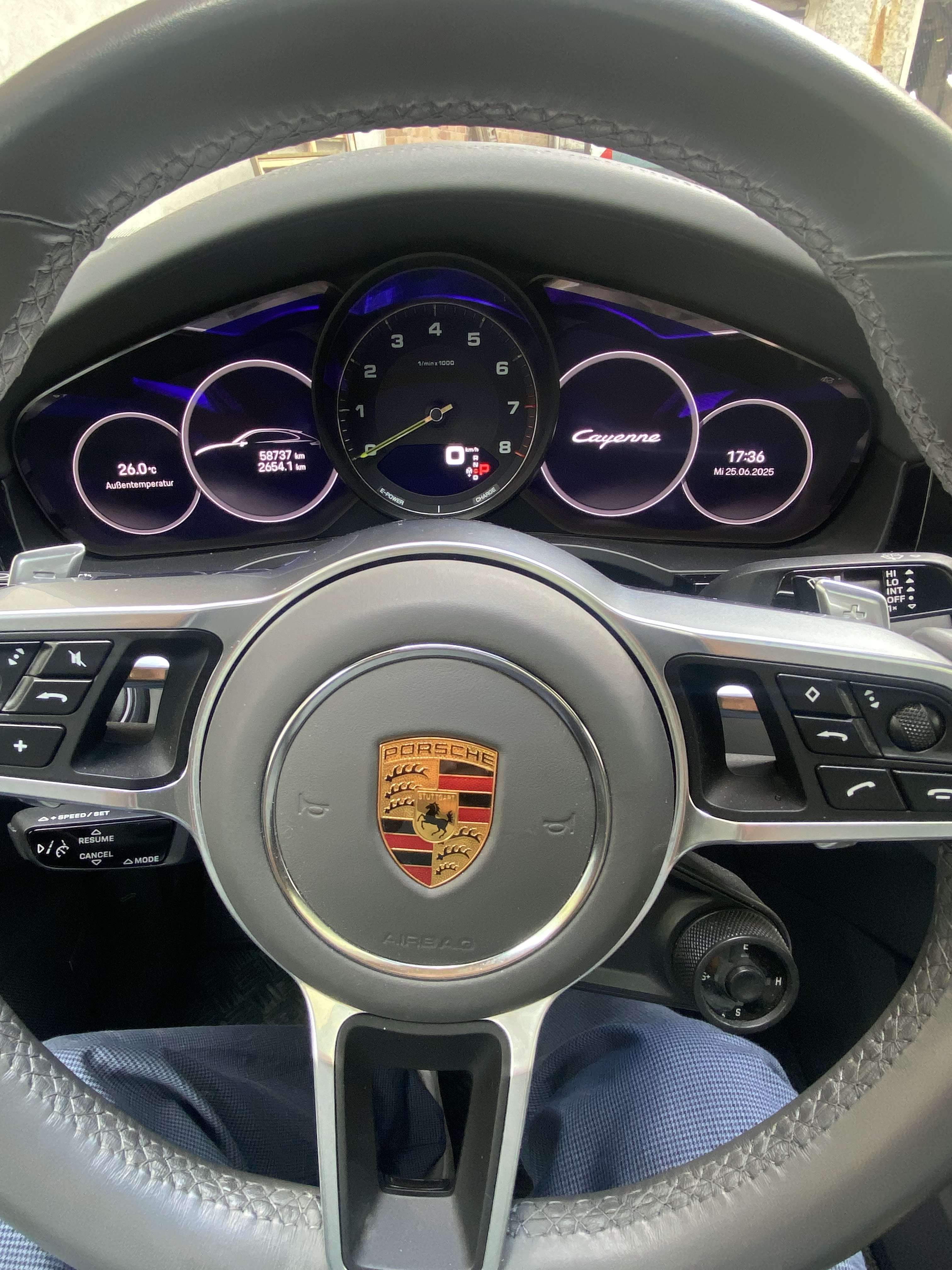 Second hand Porsche Cayenne 