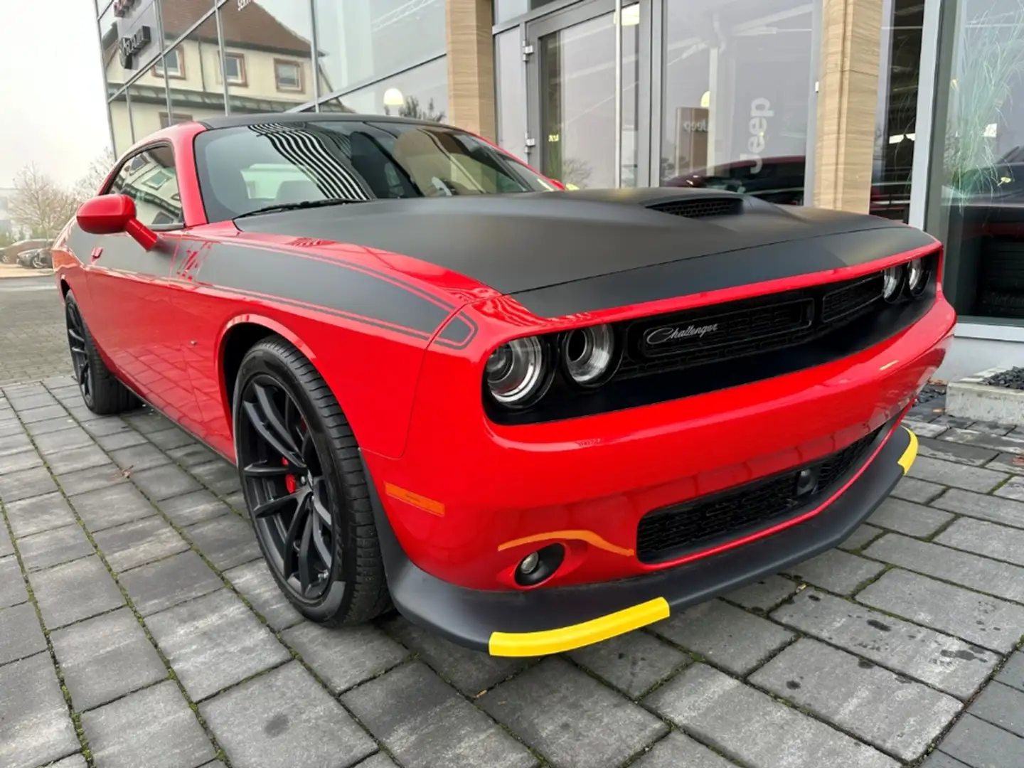 Dodge Challenger T A 5.7l V8 KAMERA ACC NAVI Sportpaket Soundsystem Rot - 2