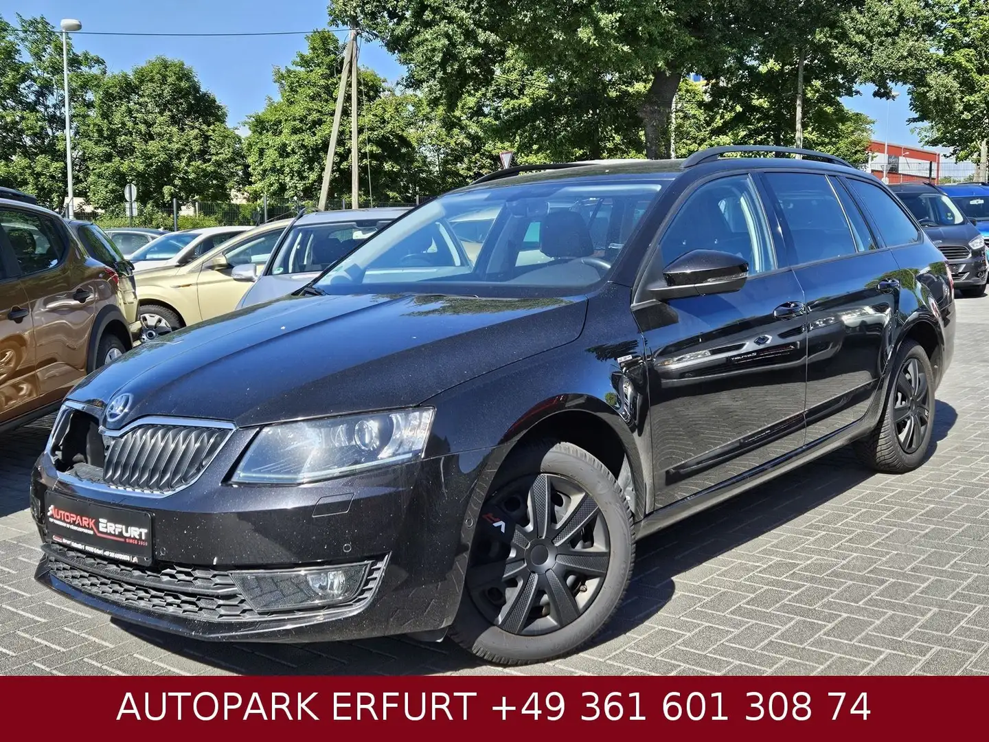 Skoda Octavia Combi Joy*Klima*Temp*Xenon*StzH*Phone Noir - 1