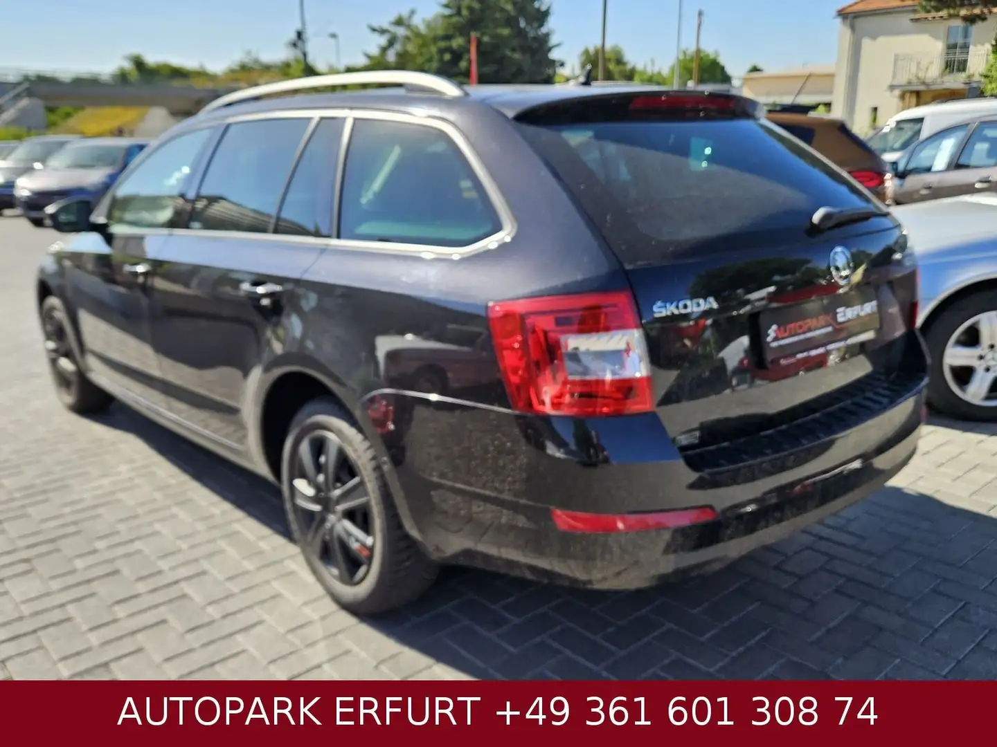 Skoda Octavia Combi Joy*Klima*Temp*Xenon*StzH*Phone Noir - 2
