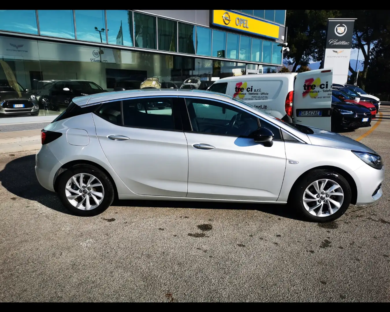 Opel Astra 1.2 Turbo 130 CV S&S 5 porte Business Elegance Argento - 2
