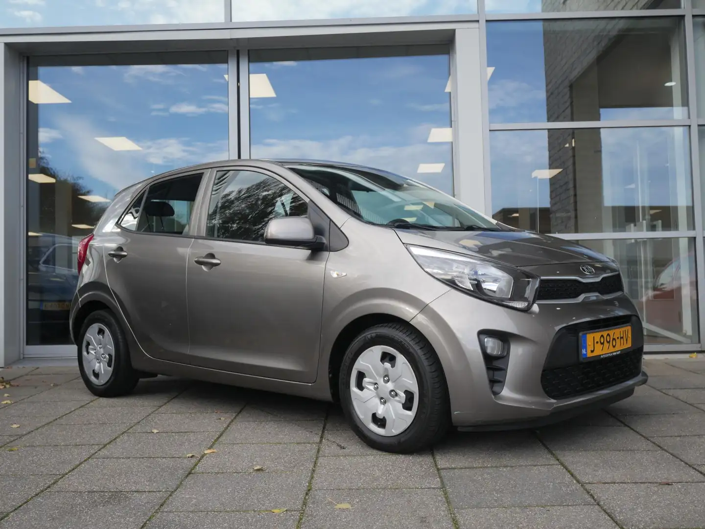 Kia Picanto 1.0 MPi ComfortPlusLine | Carplay | Airco | Camera Gris - 2