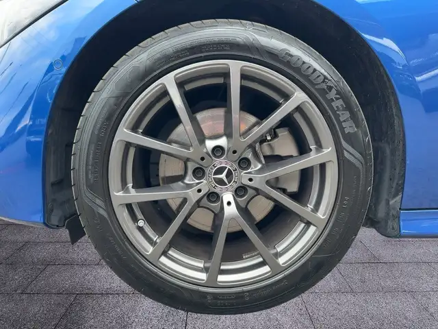 Mercedes-Benz CLE 220 d Cabriolet AVANTGARDE LED LRHZG Distr Ansicht 13