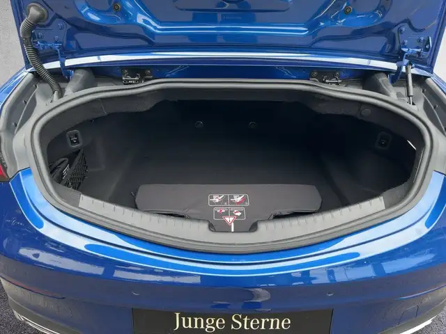 Mercedes-Benz CLE 220 d Cabriolet AVANTGARDE LED LRHZG Distr Ansicht 7