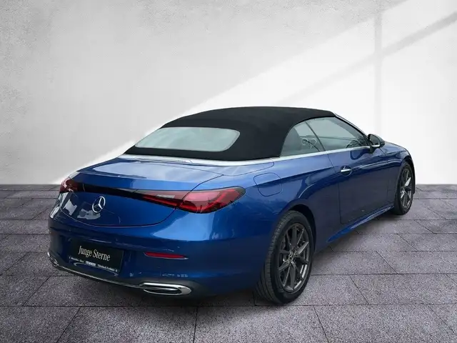 Mercedes-Benz CLE 220 d Cabriolet AVANTGARDE LED LRHZG Distr Ansicht 5