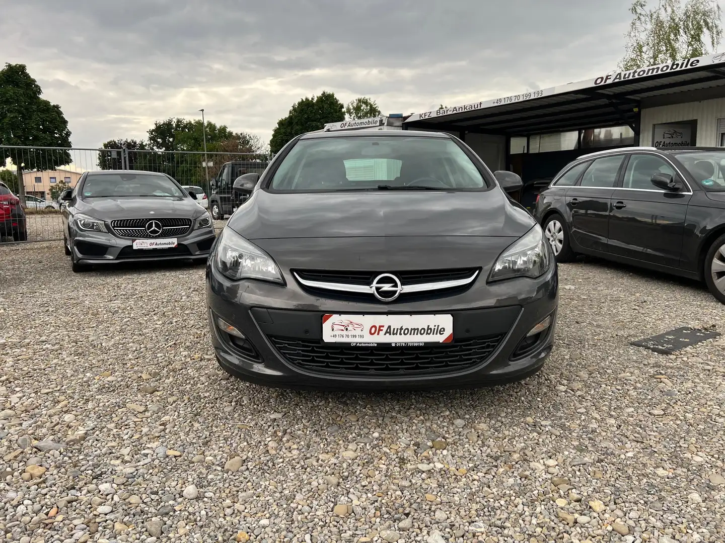 Opel Astra Active Gris - 2