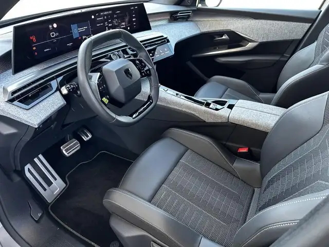 Peugeot 3008 view 8