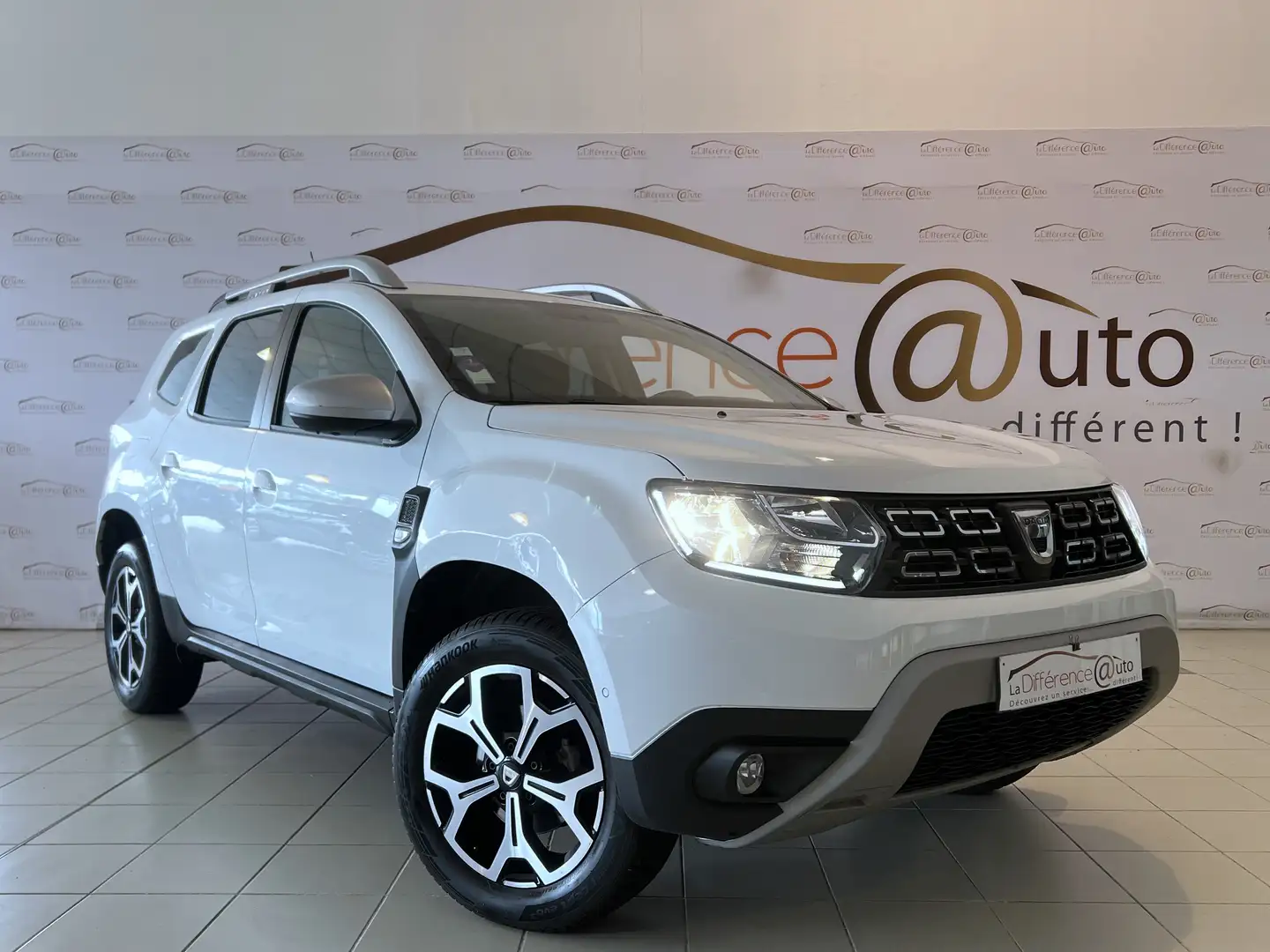 Dacia Duster TCe 130 FAP 4x2 Prestige Blanc - 2