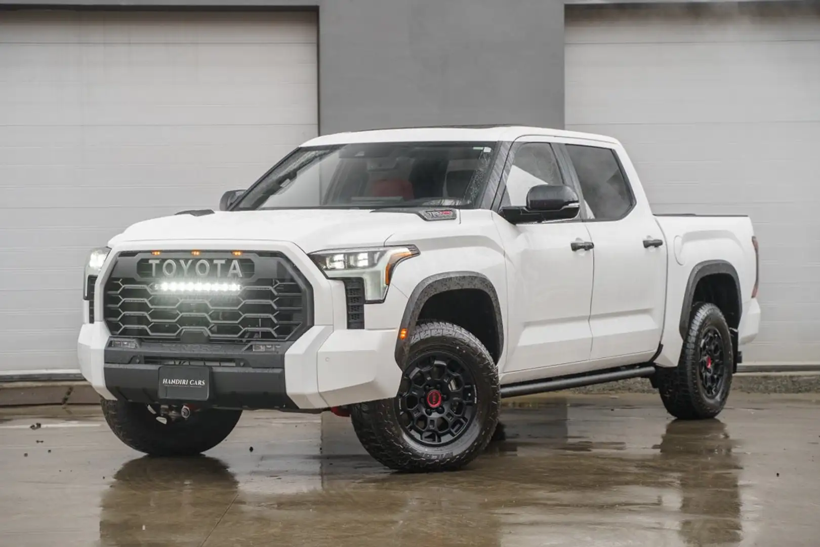 Toyota Tundra New TRD PRO € 95000 +12 SPEAKER JBL AUDIO SYS Blanc - 1