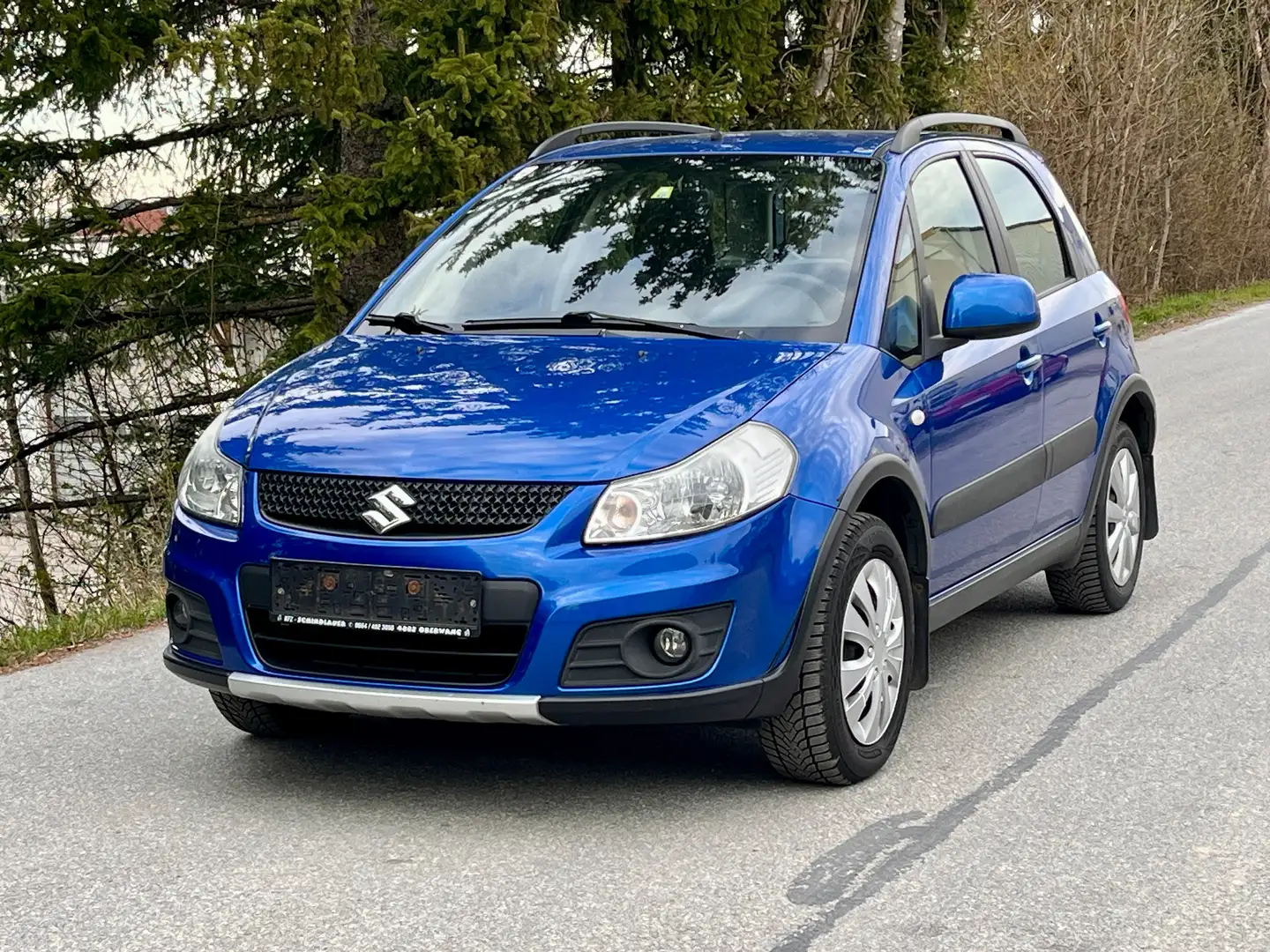 Suzuki SX4 1,6 Benziner special 4WD Erstbesitzer Blau - 1