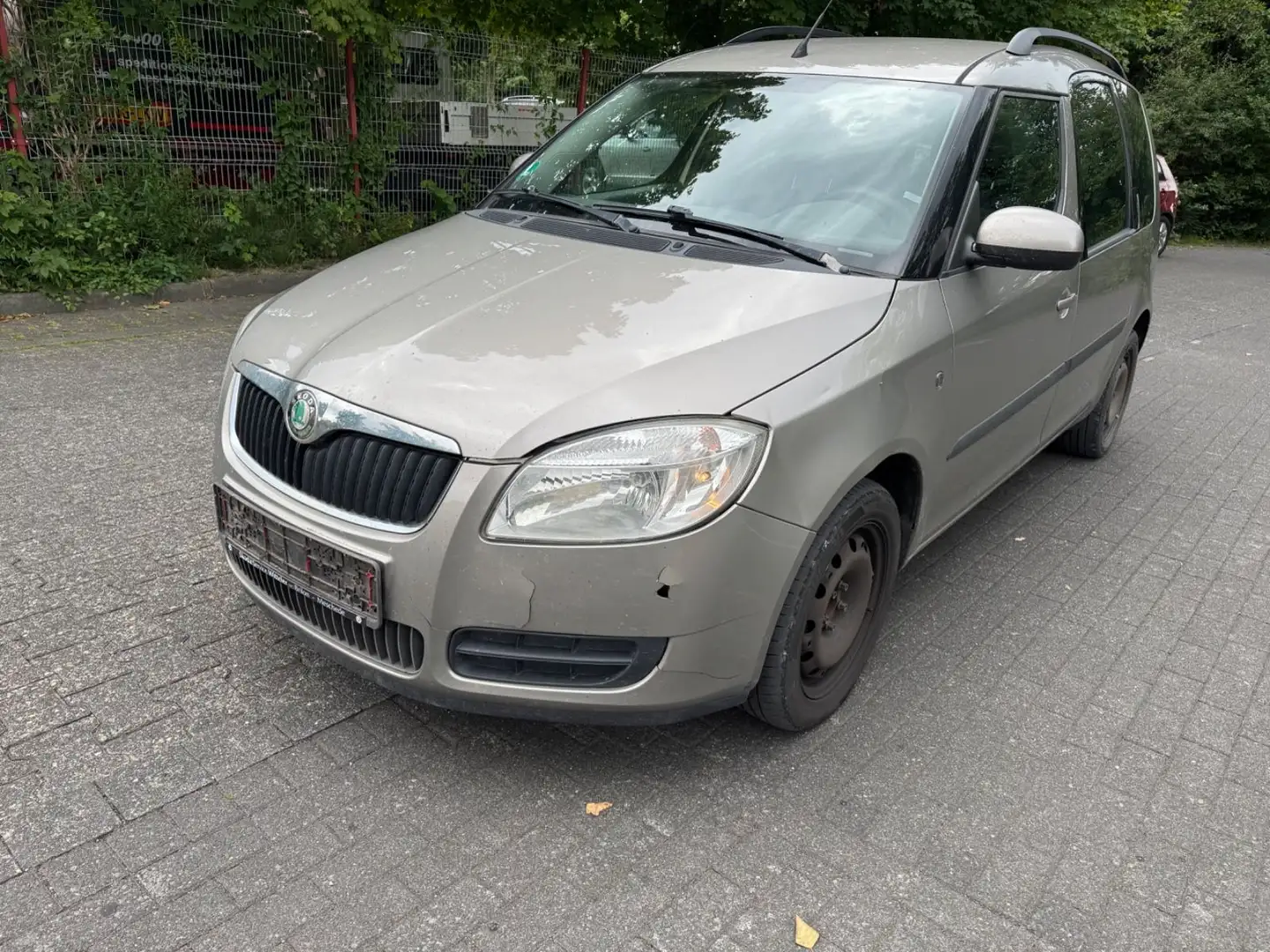 Skoda Roomster Style Plus Edition Kahverengi - 1
