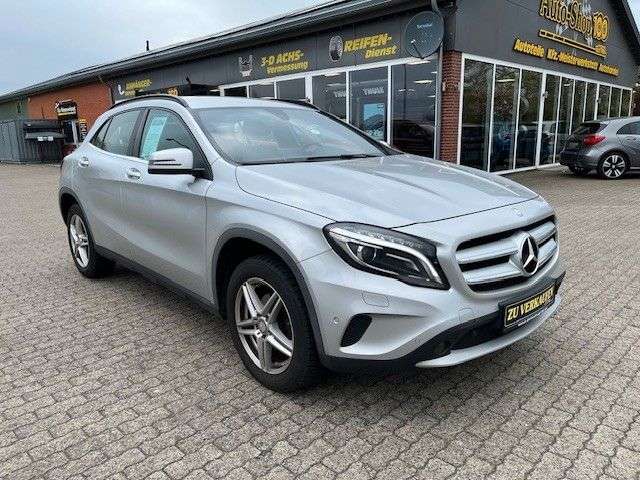 Second hand Mercedes Benz Gla-Class 200