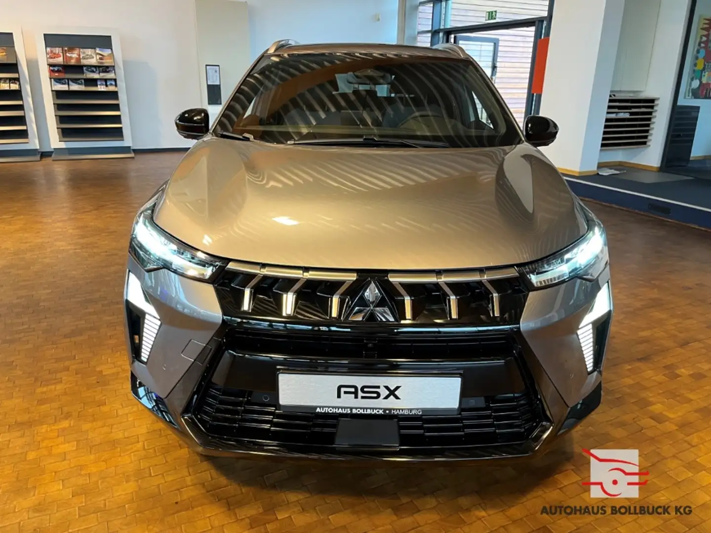 Mitsubishi ASX Plus Hybrid EU6e 1.8 Hyb. EDIT. met. Digitales Coc Gris - 2