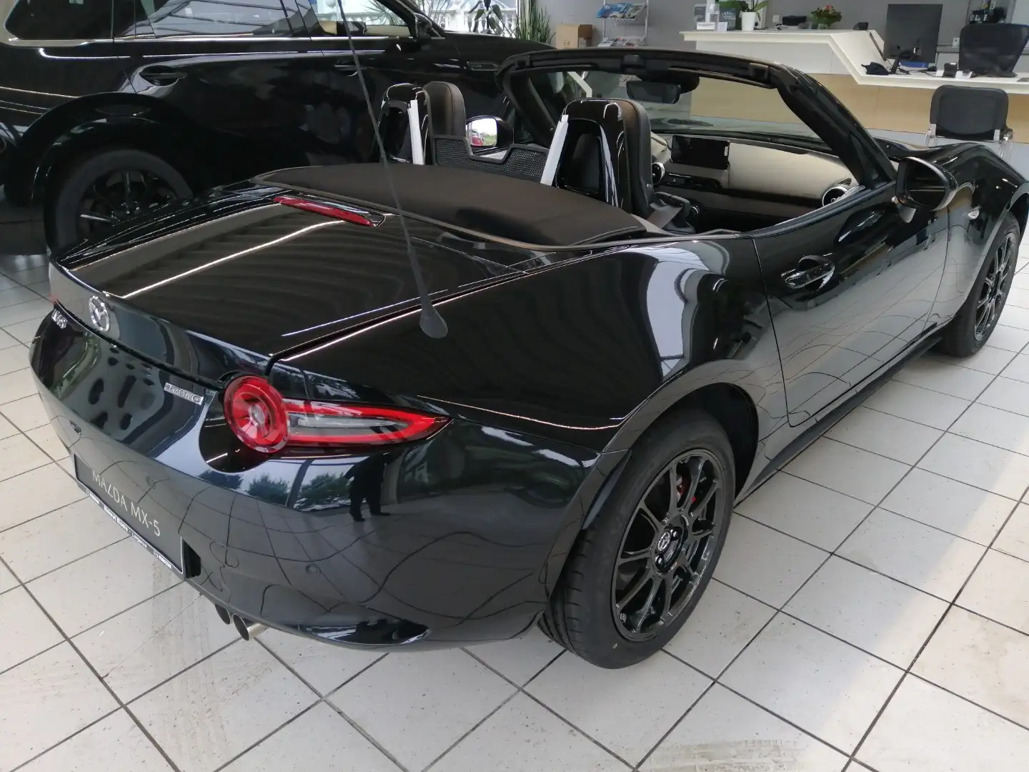 Mazda MX-5 1.5L SKYACTIV-G (132 hp) Noir - 2