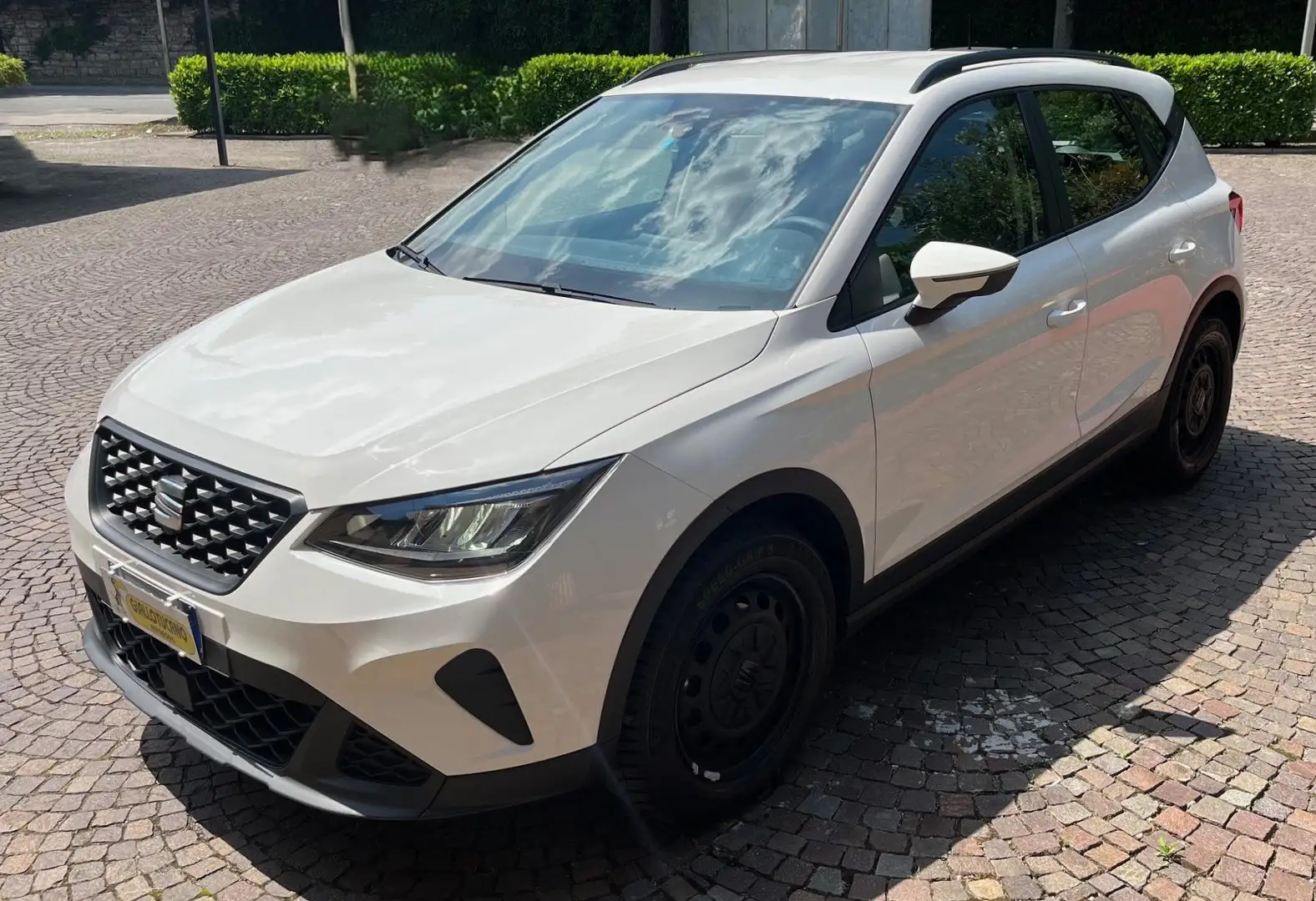 SEAT Arona 1.0 ecoTsi Reference 95Cv-NO VINCOLI FINANZIAMENTO Bianco - 2