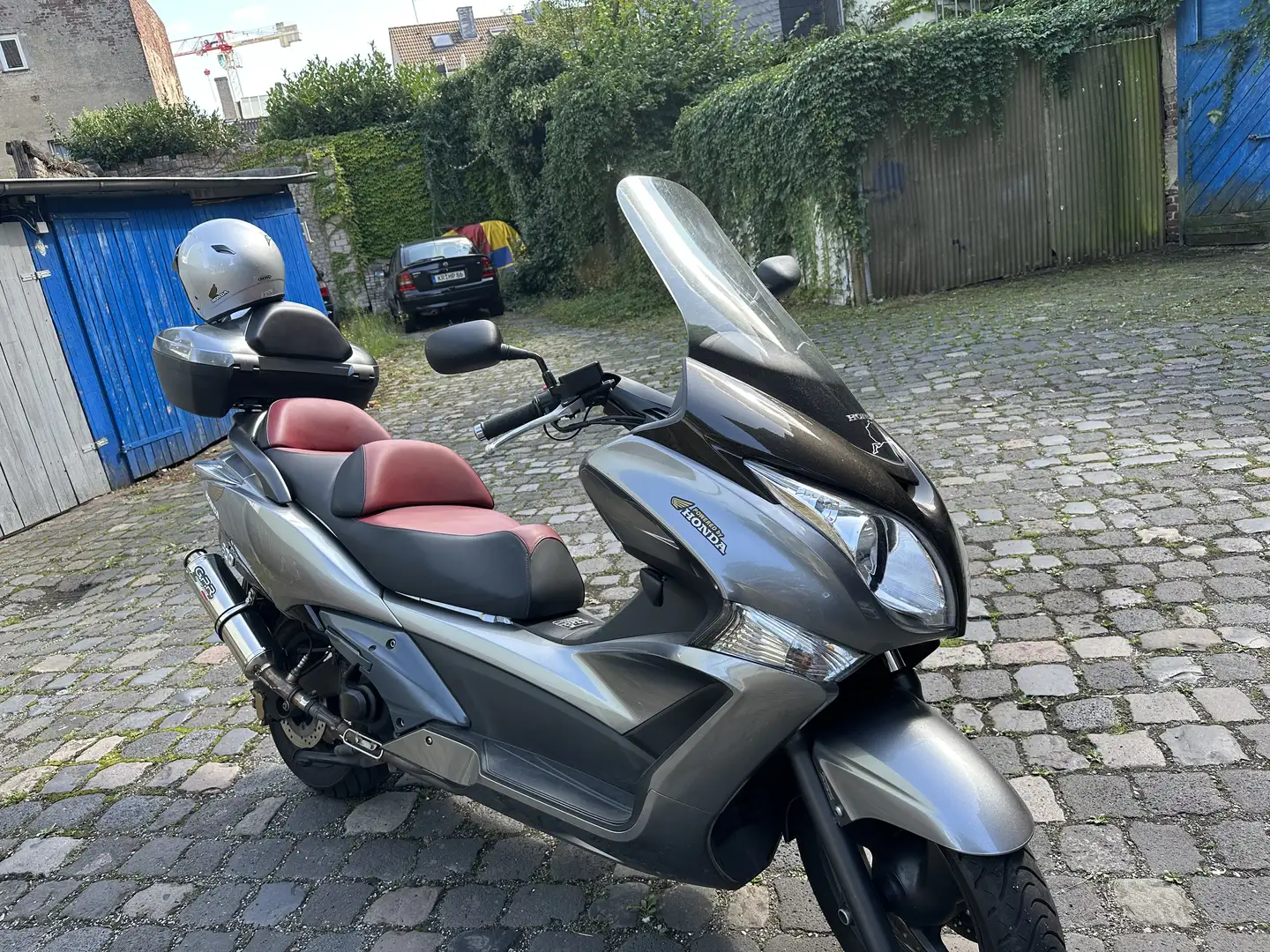 Honda Silver Wing - 1