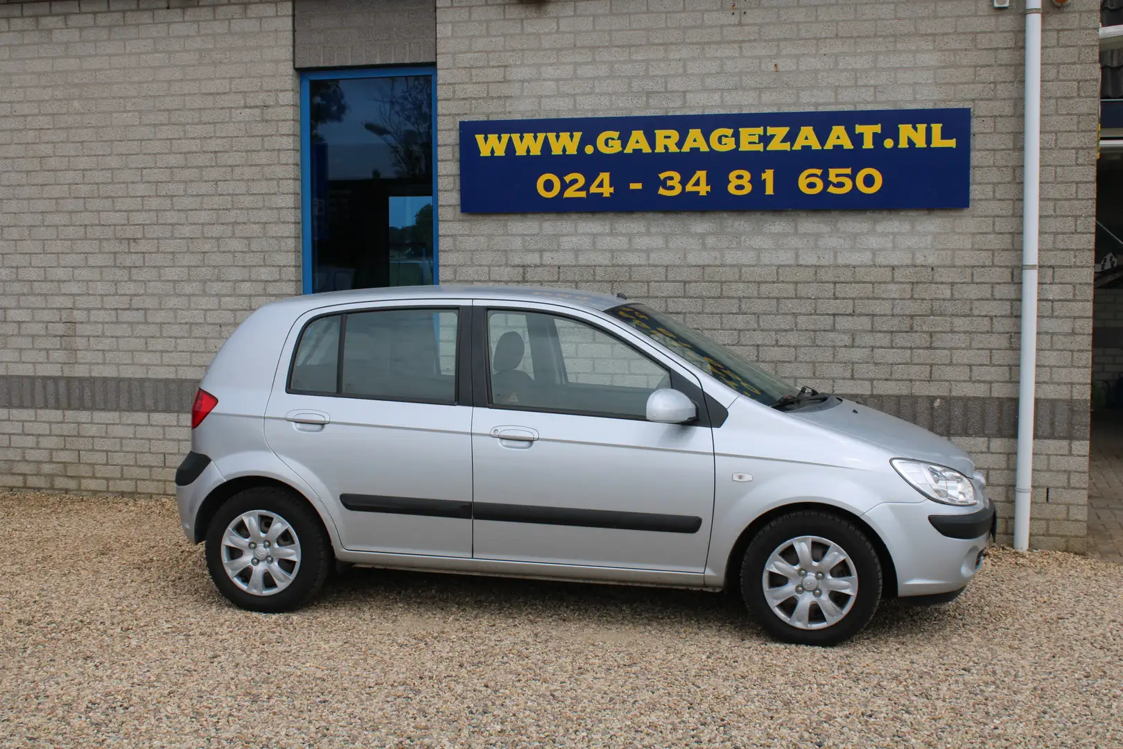 Hyundai Getz 1.4i 5drs Active Cool Grau - 2