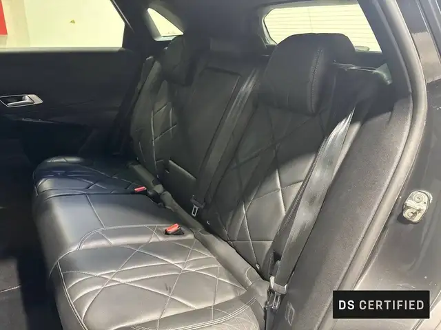 DS Automobiles DS 7 Crossback view 10