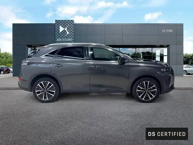 DS Automobiles DS 7 Crossback view 4