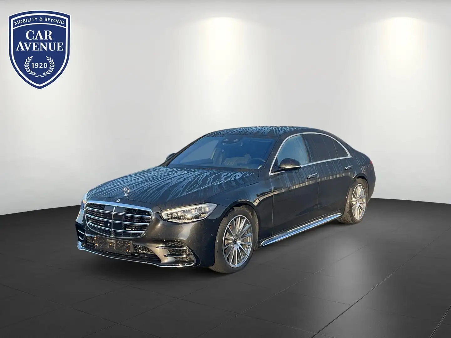 Mercedes-Benz S 580 e AMG Line Lang  Energizing + Chauffeur Grau - 1