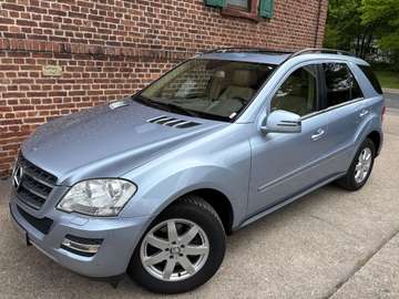 4 Matic Benzin Leder SSD im Bestzustand