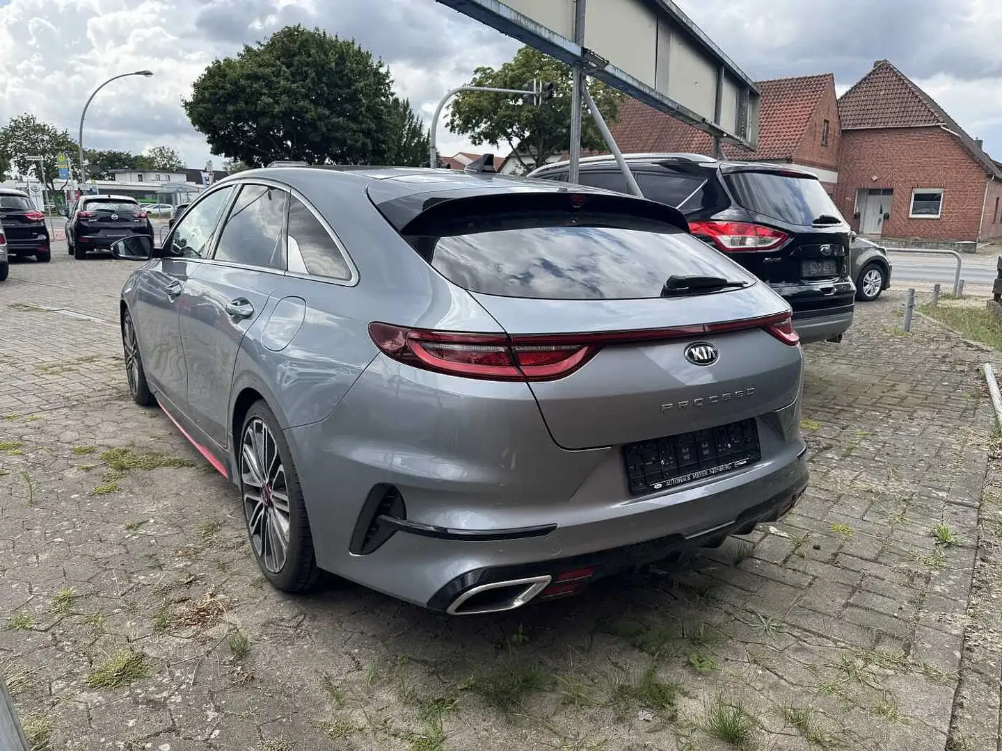 Kia ProCeed / pro_cee'd 1.6 T-GDI DCT7 OPF GT Plateado - 2