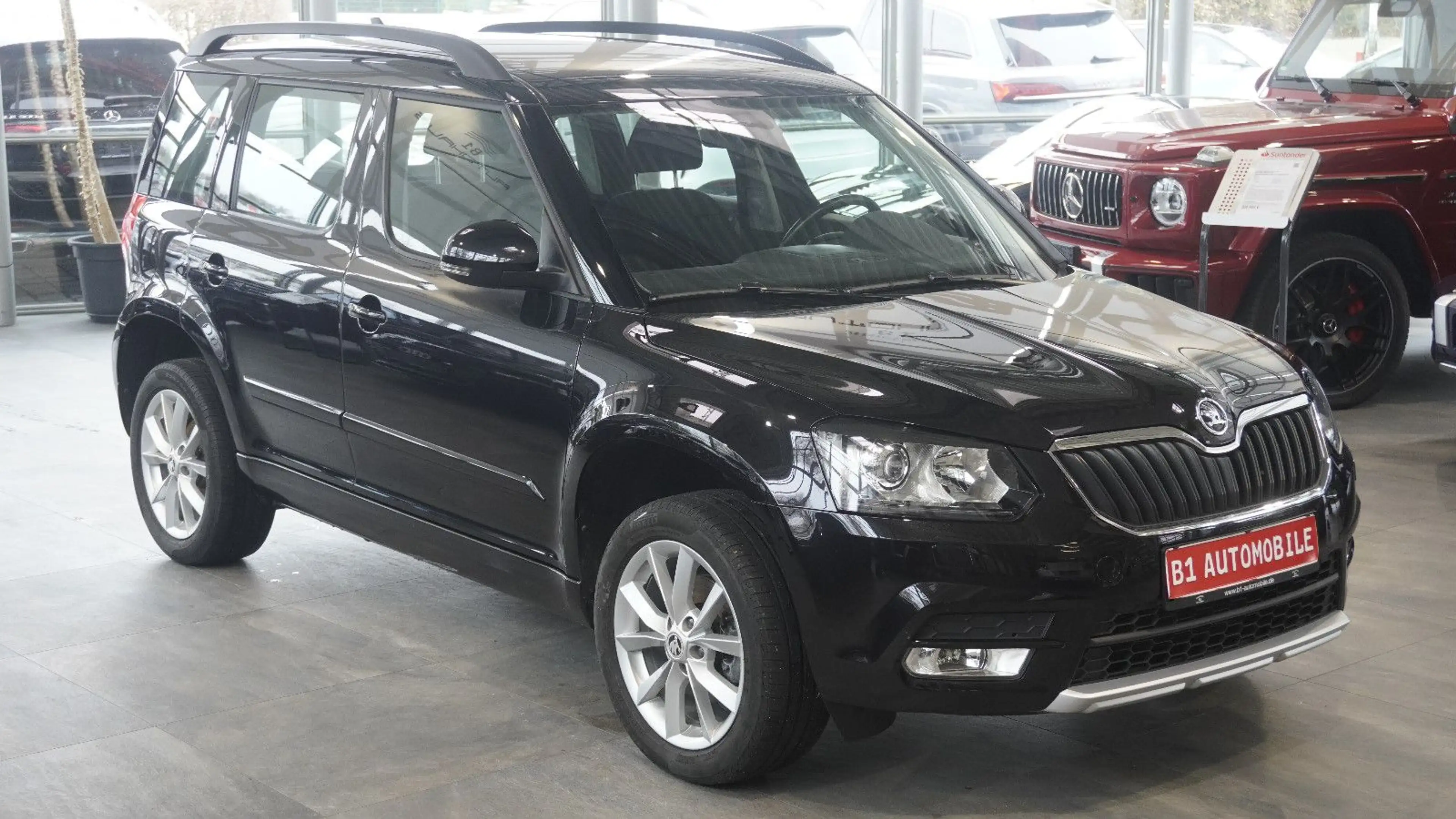 Skoda Yeti Style 4x4*1 HAND*AHK*BI-XENON*NAVI* — photo 3