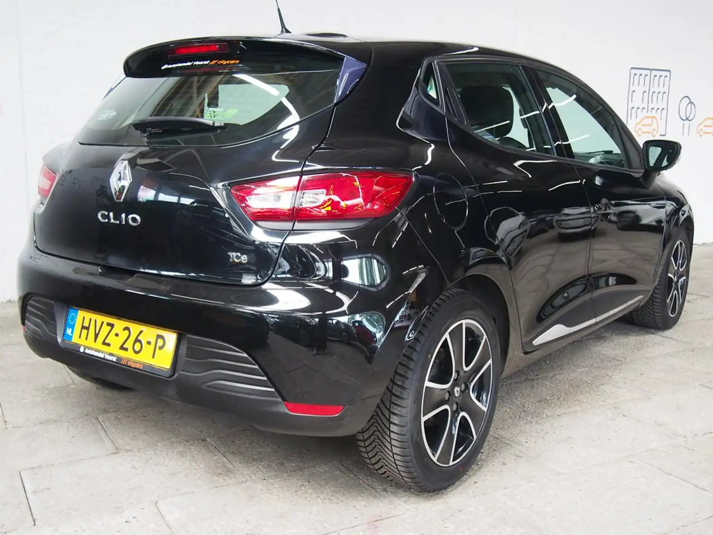 Renault Clio 0.9 TCe Dynamique (APK:Nieuw) Incl.Garantie Zwart - 2