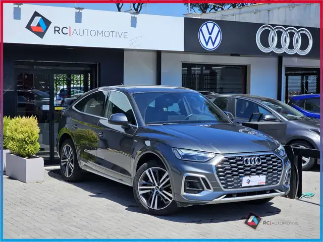 Audi Q5 main image