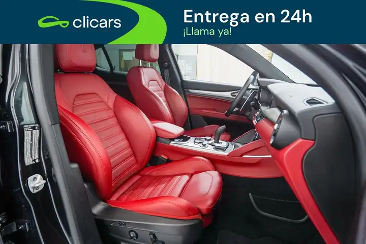 Alfa Romeo Stelvio 2021, foto 16