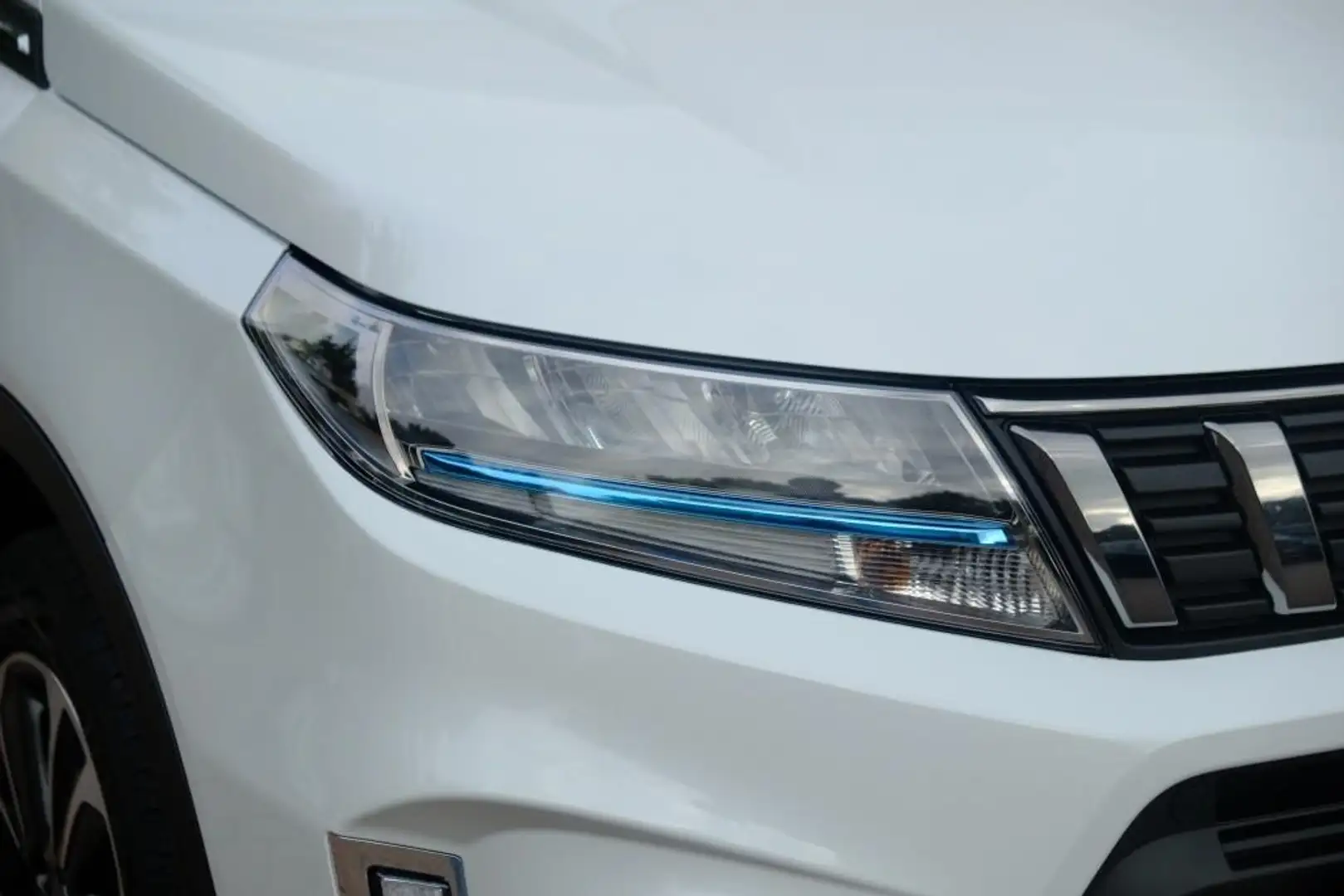 Suzuki Vitara 1.4 Boosterjet 130pk Style Smart Hybrid | Navi | A Blanc - 2